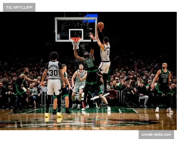 本赛季各队三分出手占比再创新高，中距离投篮是否已成绝艺？”